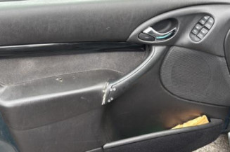 Retroviseur gauche FORD FOCUS 1