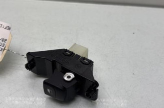 Interrupteur de leve vitre arriere gauche KIA STONIC