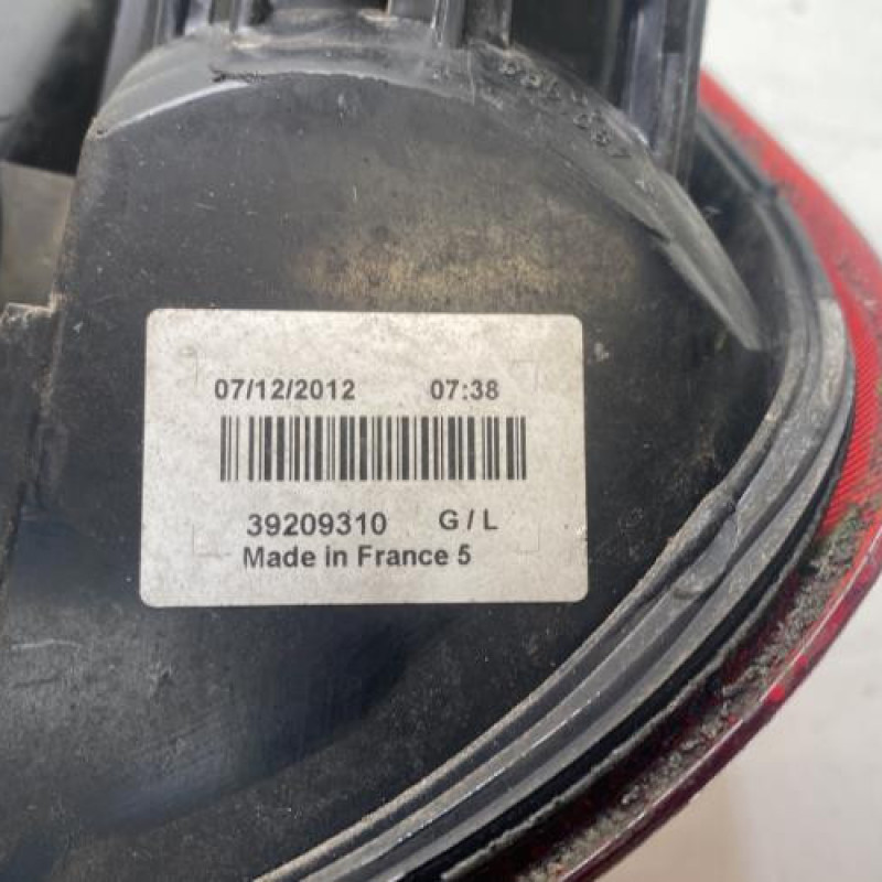 Feu arriere principal gauche (feux) FORD FIESTA 5 Photo n°4