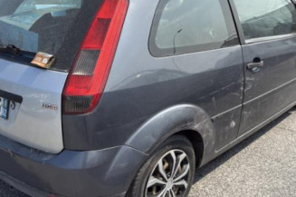 Feu arriere principal gauche (feux) FORD FIESTA 5