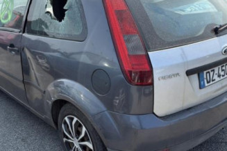 Feu arriere principal gauche (feux) FORD FIESTA 5