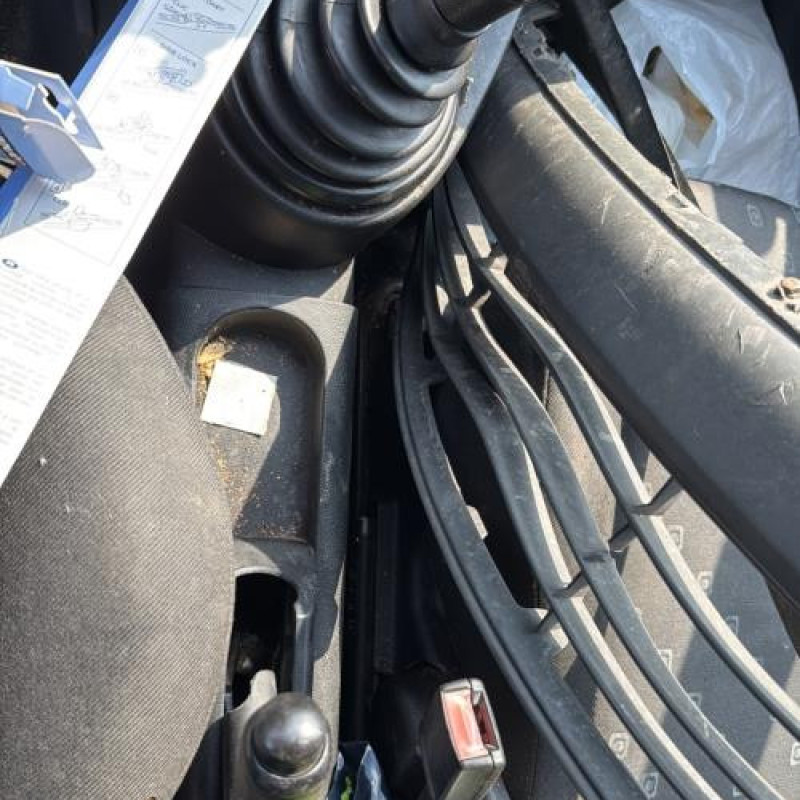 Feu arriere principal gauche (feux) FORD FIESTA 5 Photo n°20