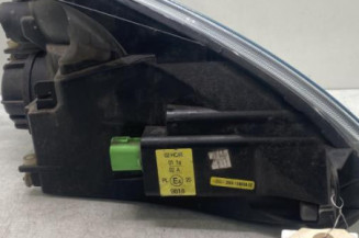 Optique avant principal gauche (feux)(phare) FORD FIESTA 5