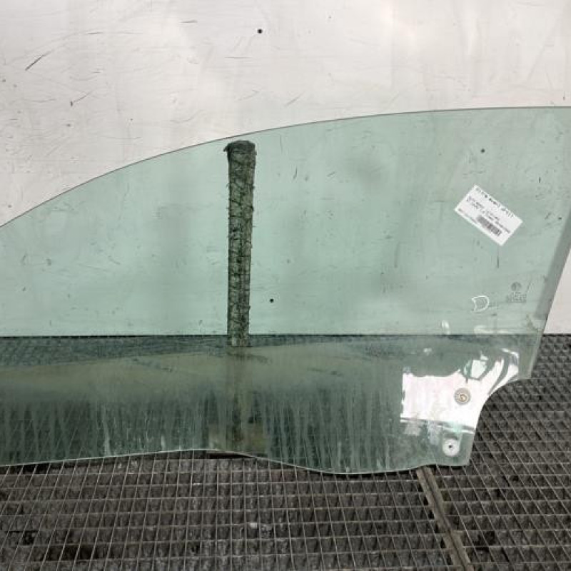 Vitre avant droit ALFA ROMEO GT Photo n°4