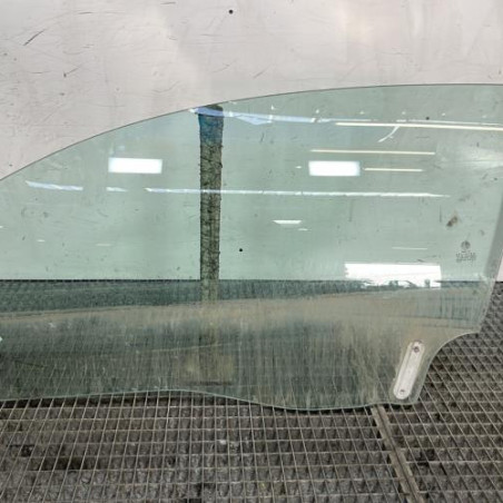 Vitre avant gauche ALFA ROMEO GT Photo n°1