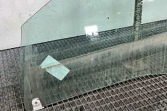 Vitre avant gauche ALFA ROMEO GT