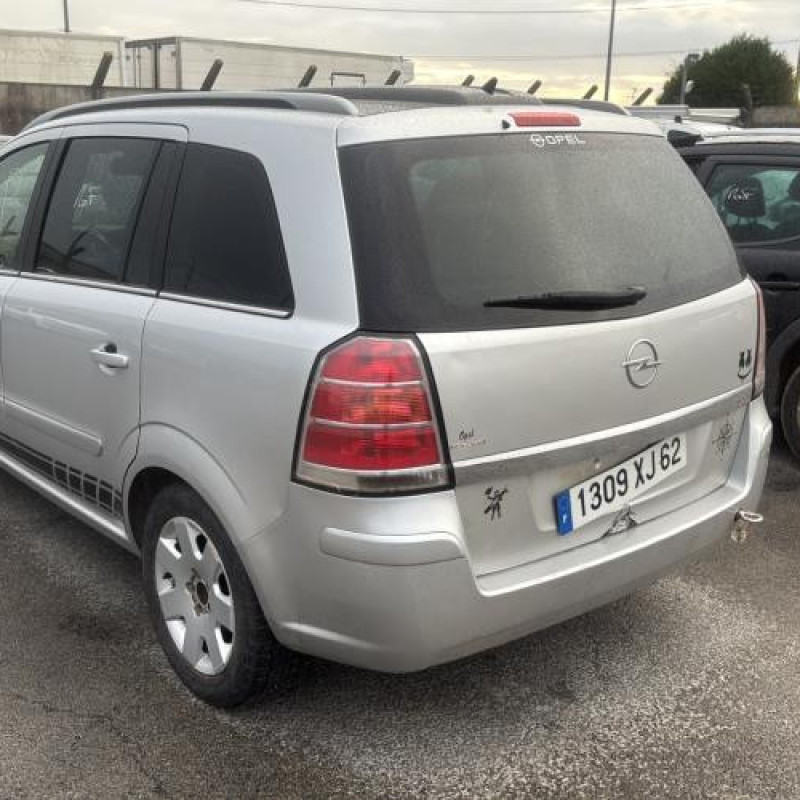 Porte avant droit OPEL ZAFIRA B Photo n°7