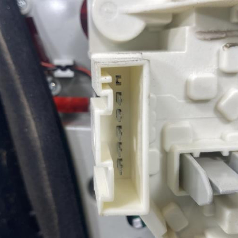 Feu arriere principal droit (feux) BMW SERIE 3 E90 Photo n°3