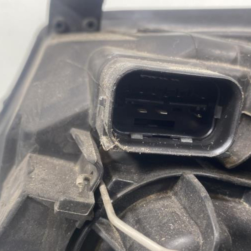 Optique avant principal droit (feux)(phare) BMW SERIE 3 E90 Photo n°3