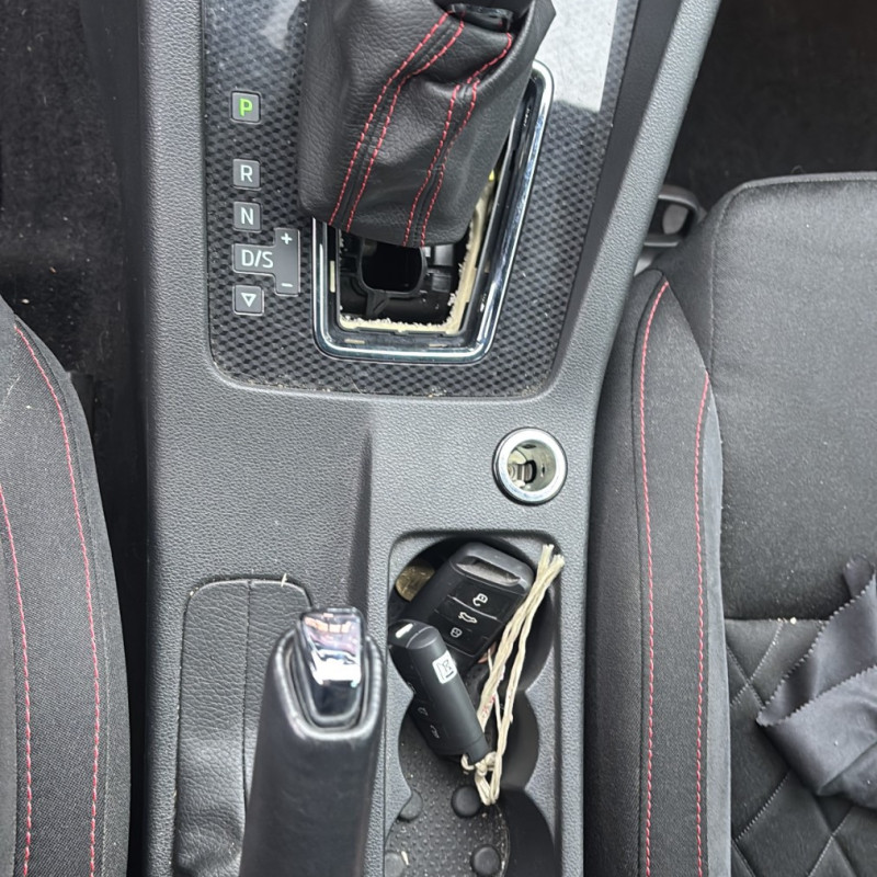 SKODA OCTAVIA 3 PHASE 2 2.0 TDI - 16V TURBO RS Photo n°21