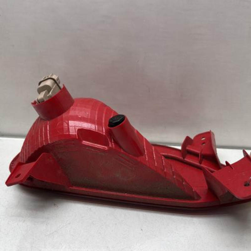 Anti brouillard arriere gauche KIA STONIC Photo n°3