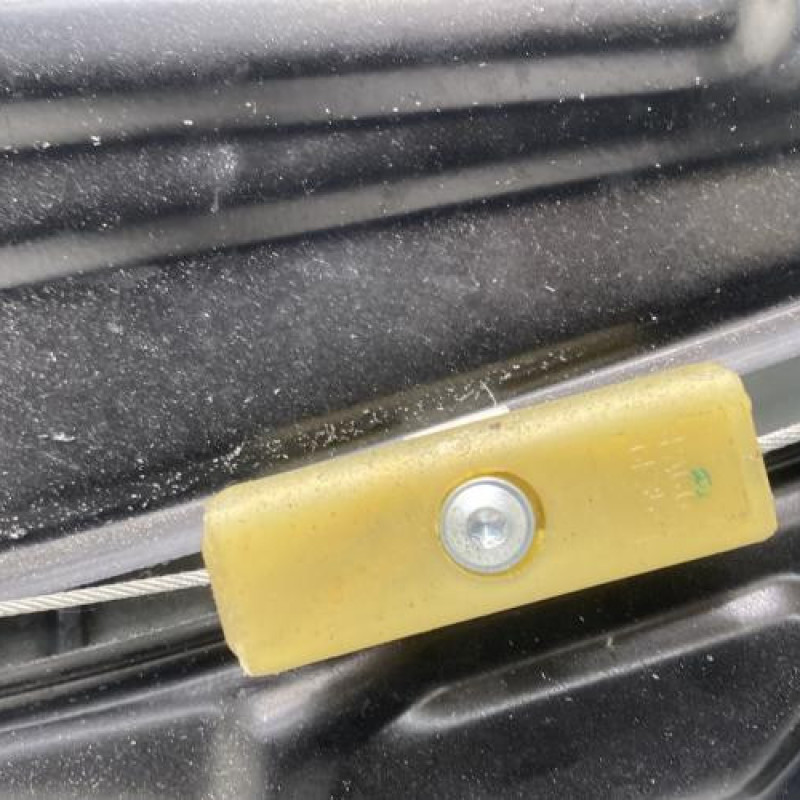 Leve vitre electrique arriere gauche VOLKSWAGEN EOS Photo n°5