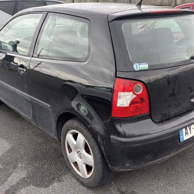 Capot VOLKSWAGEN POLO 4 Photo n°11