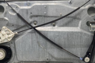 Leve vitre electrique avant droit SEAT IBIZA 3