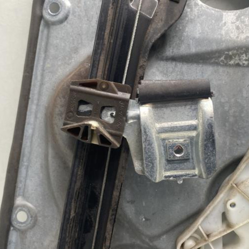 Leve vitre electrique avant droit SEAT IBIZA 3 Photo n°7