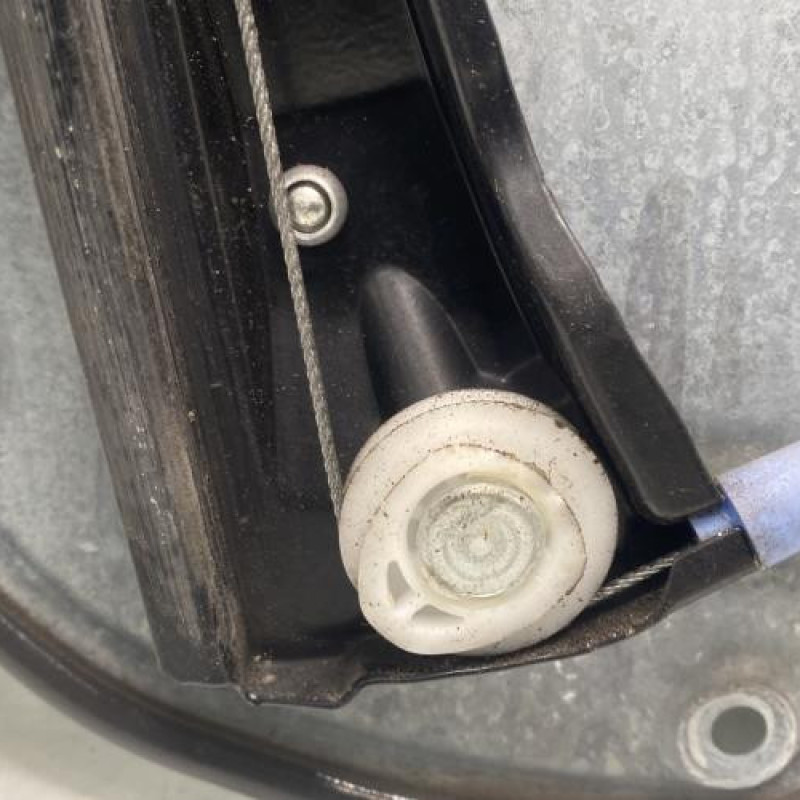 Leve vitre electrique avant gauche SEAT IBIZA 3 Photo n°7