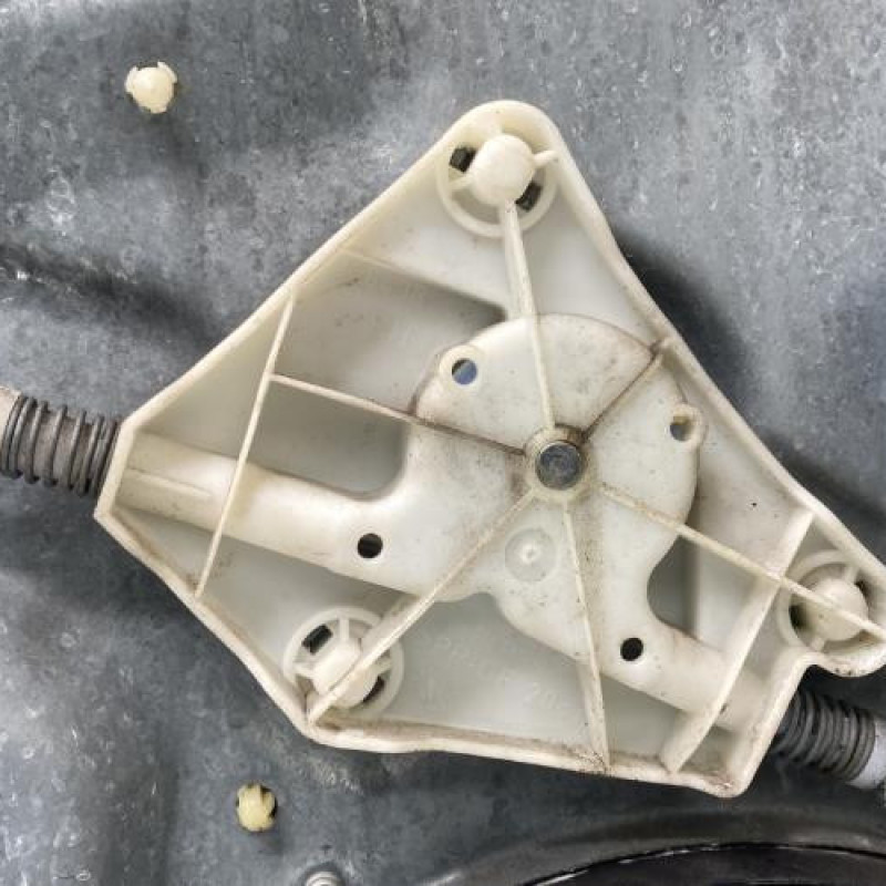 Leve vitre electrique avant gauche SEAT IBIZA 3 Photo n°12