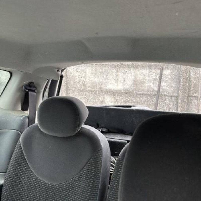 Bloc ABS (freins anti-blocage) CITROEN C2 Photo n°14