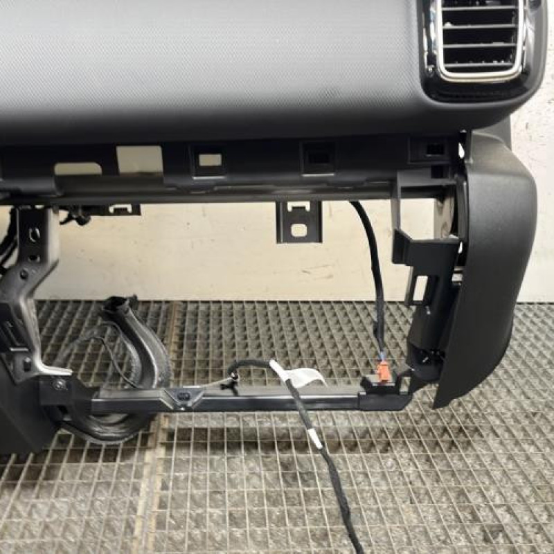 Planche de bord complete CITROEN C5 AIRCROSS Photo n°7