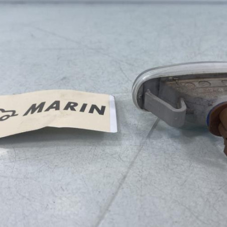 Repetiteur clignotant avant droit  (Feux) PEUGEOT BIPPER