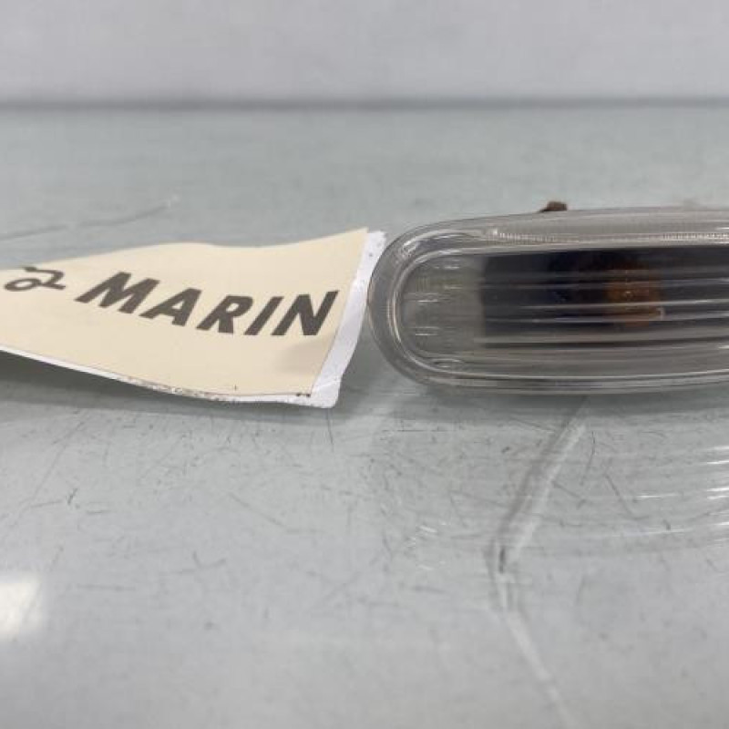 Repetiteur clignotant avant gauche (Feux) PEUGEOT BIPPER Photo n°1