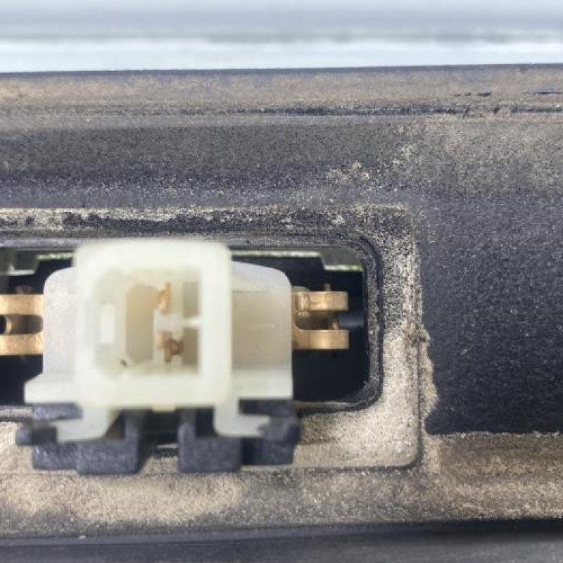 Bouton de coffre PEUGEOT BIPPER Photo n°6