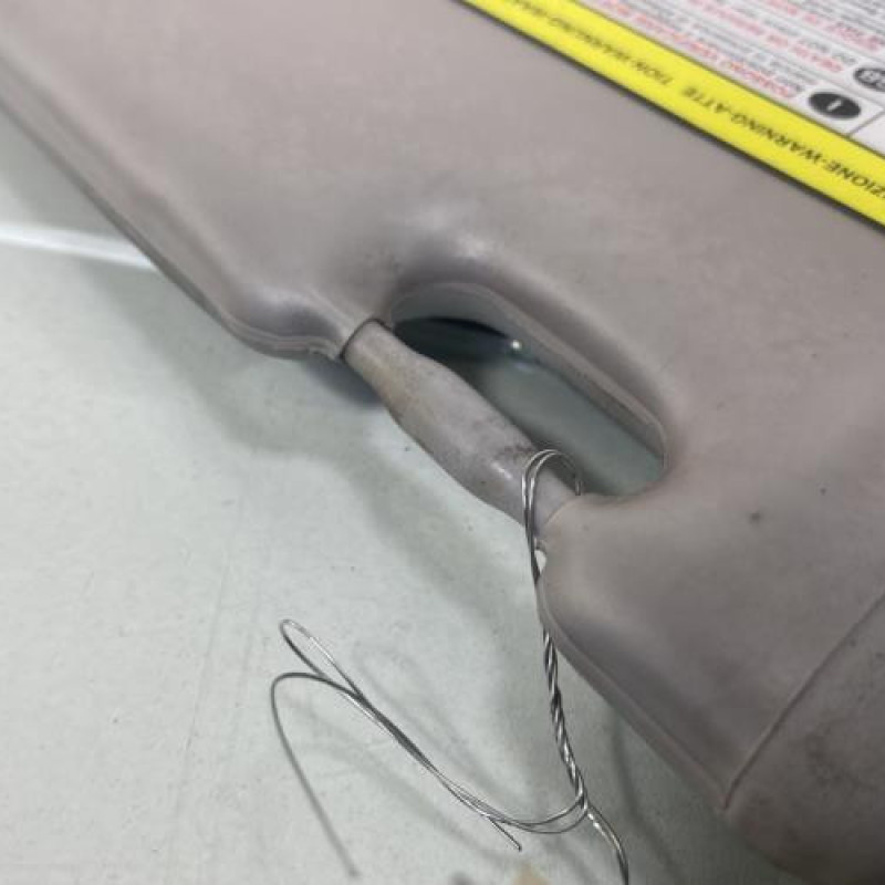 Pare soleil droit PEUGEOT BIPPER Photo n°4