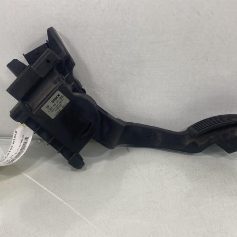 Pedale d'accelerateur PEUGEOT BIPPER Photo n°1