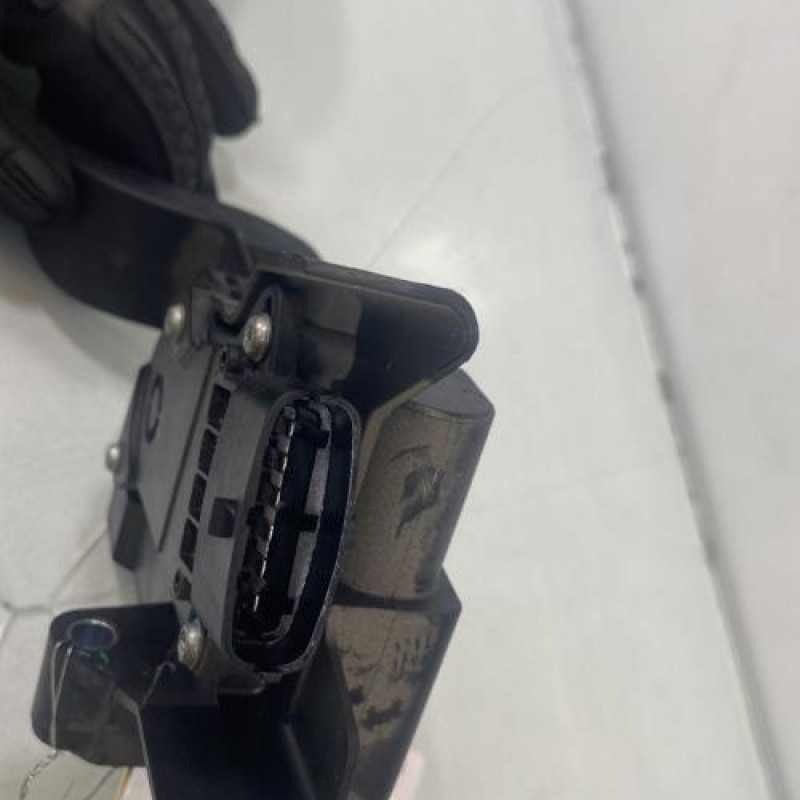 Pedale d'accelerateur PEUGEOT BIPPER Photo n°3