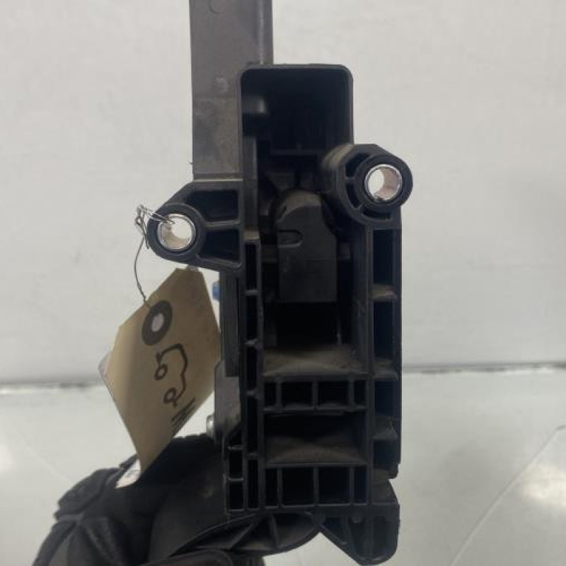 Pedale d'accelerateur PEUGEOT BIPPER Photo n°5