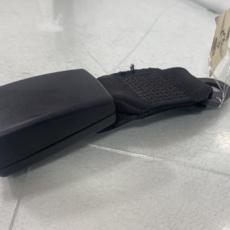 Attache ceinture arriere droit PEUGEOT BIPPER Photo n°3