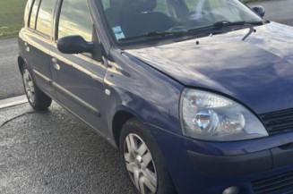 Aile avant droit RENAULT CLIO 2