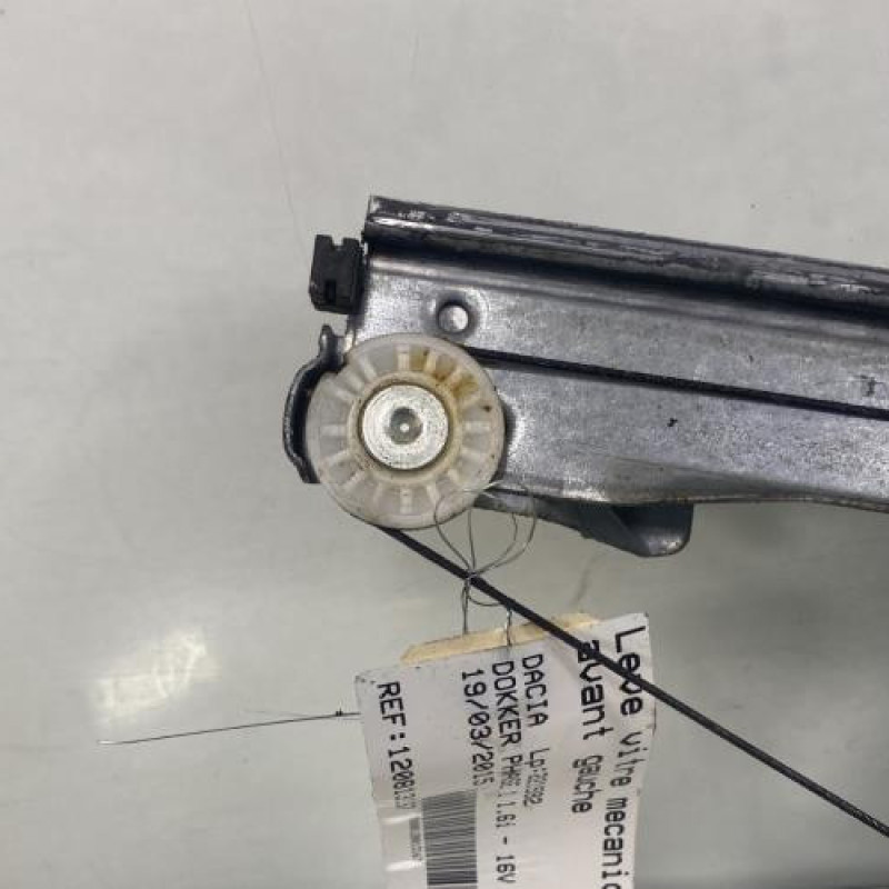 Leve vitre mecanique avant gauche DACIA DOKKER Photo n°3