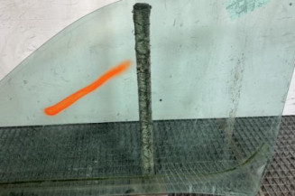 Vitre avant droit PEUGEOT PARTNER 1