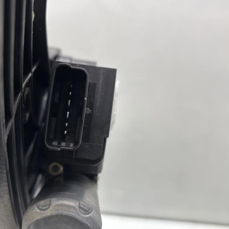 Leve vitre electrique arriere droit PEUGEOT 5008 2 Photo n°5