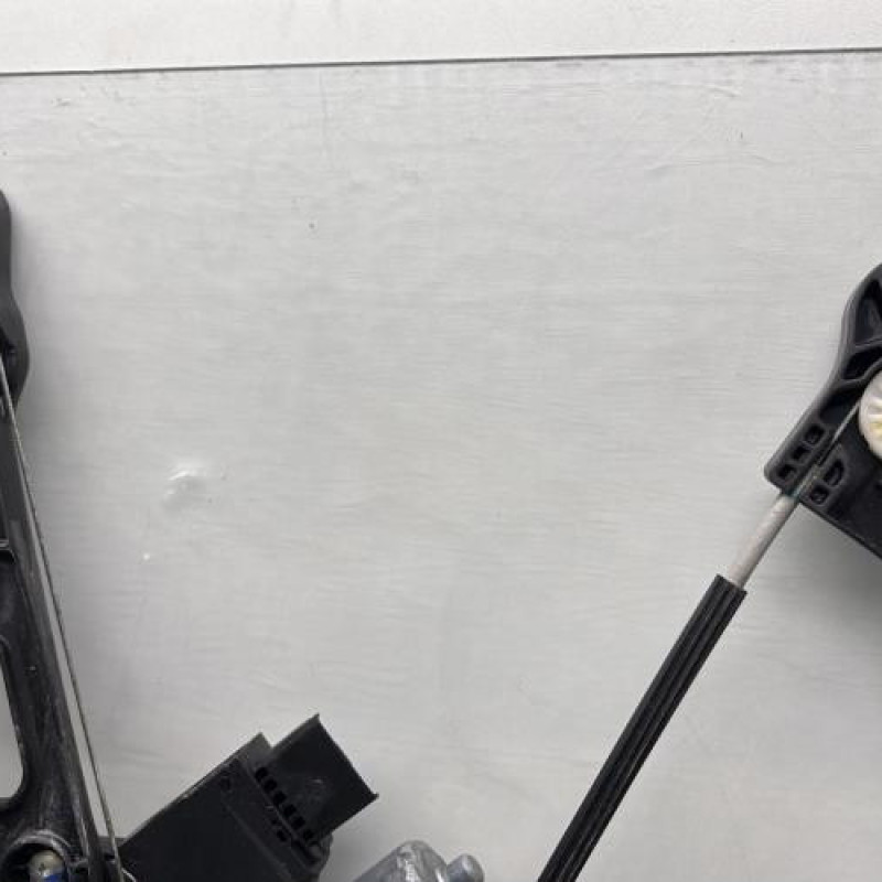 Leve vitre electrique avant droit PEUGEOT 5008 2 Photo n°4