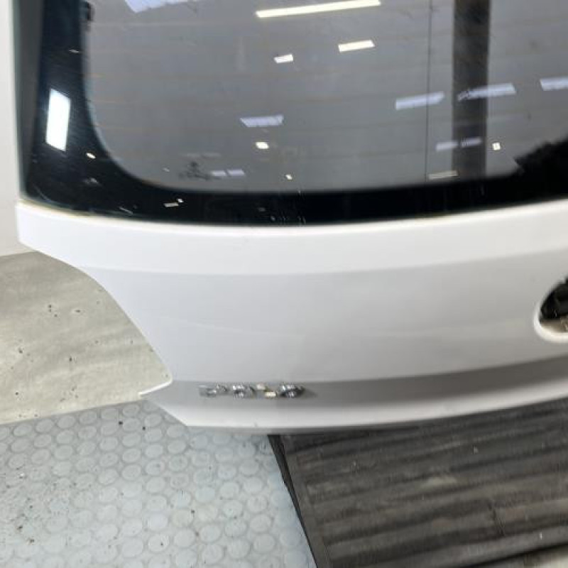 Malle/Hayon arriere VOLKSWAGEN POLO 5 Photo n°5