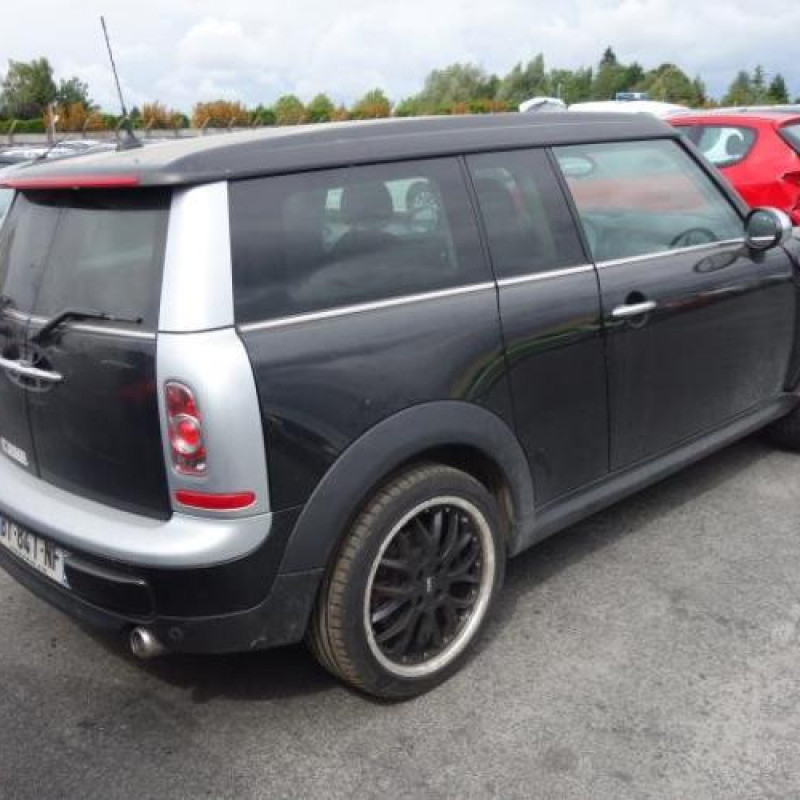 Enjoliveur de feu arriere droit MINI MINI 2 R55 Photo n°7