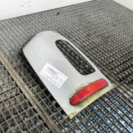 Enjoliveur de feu arriere gauche MINI MINI 2 R55