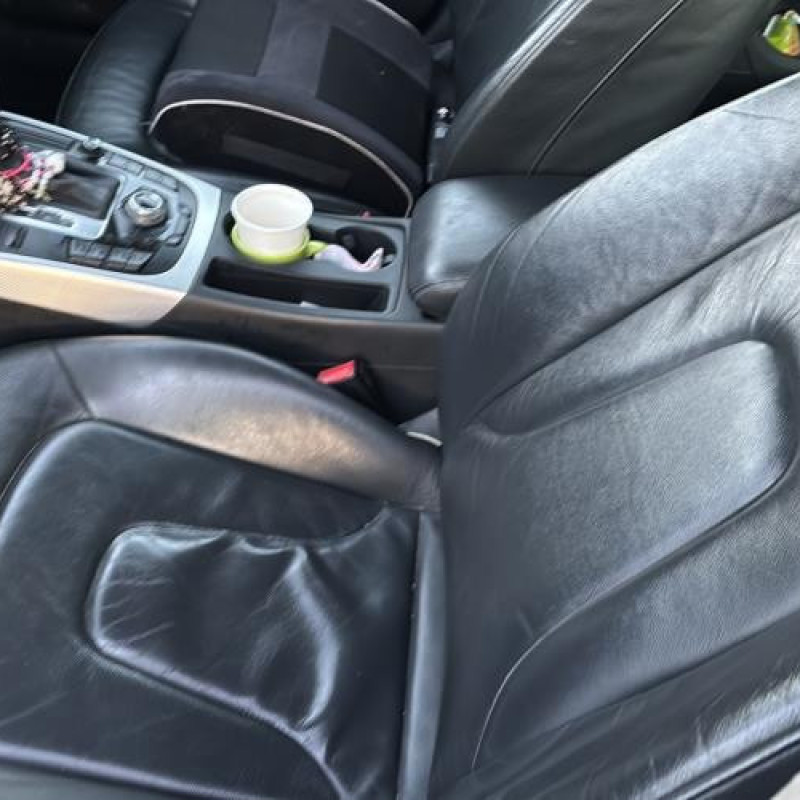 Porte avant droit AUDI A4 3 Photo n°15