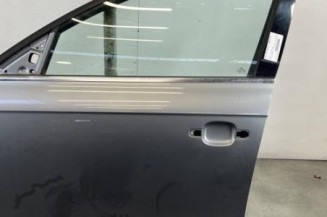 Porte avant gauche AUDI A4 3 Photo n°1