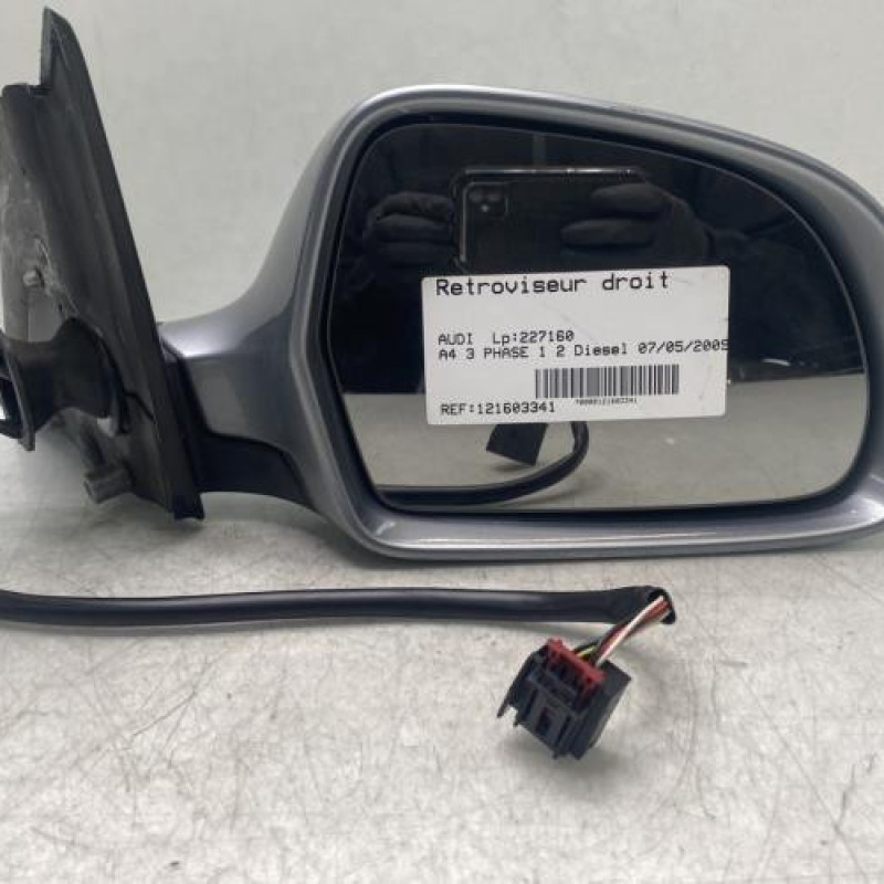 Retroviseur droit AUDI A4 3 Photo n°1