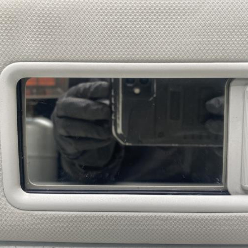 Pare soleil gauche AUDI A4 3 Photo n°4