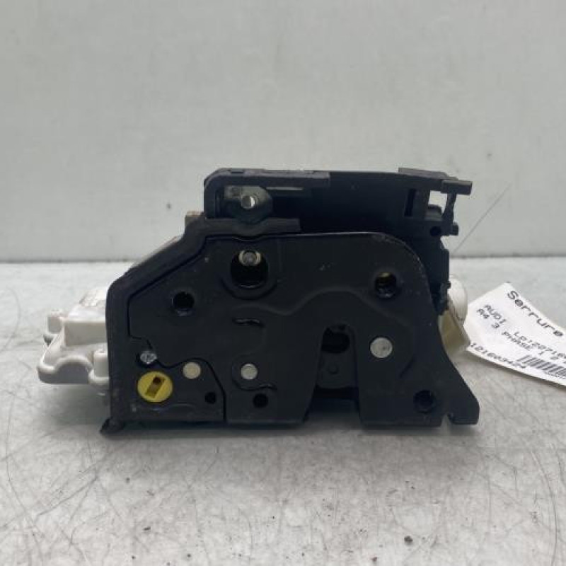 Serrure arriere droit AUDI A4 3 Photo n°2