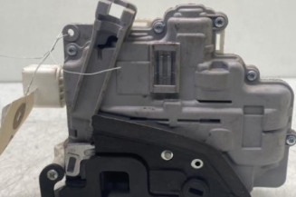 Serrure arriere droit AUDI A4 3