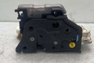 Serrure arriere gauche AUDI A4 3