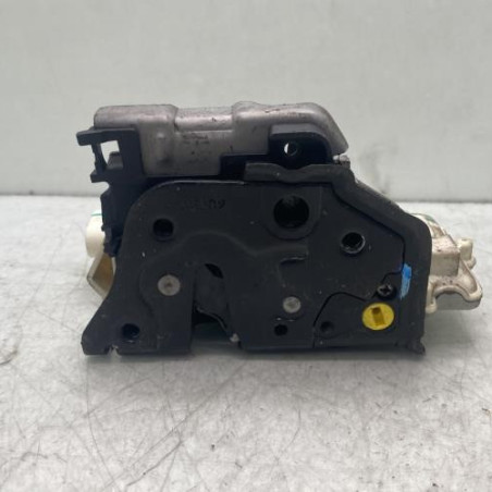 Serrure arriere gauche AUDI A4 3