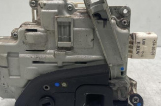 Serrure arriere gauche AUDI A4 3