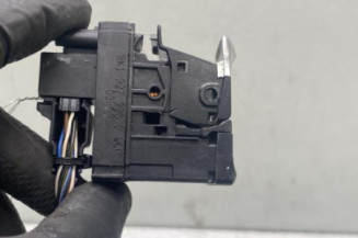 Poignee electrique frein a main AUDI A4 3