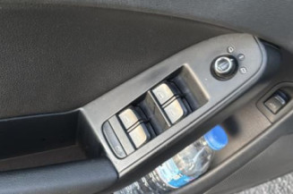 Poignee electrique frein a main AUDI A4 3